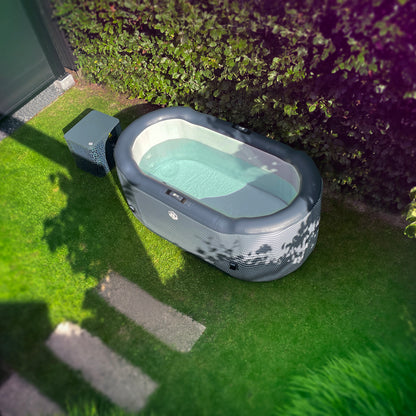 NetSpa Järvi ijsbad met koeler in een tuin